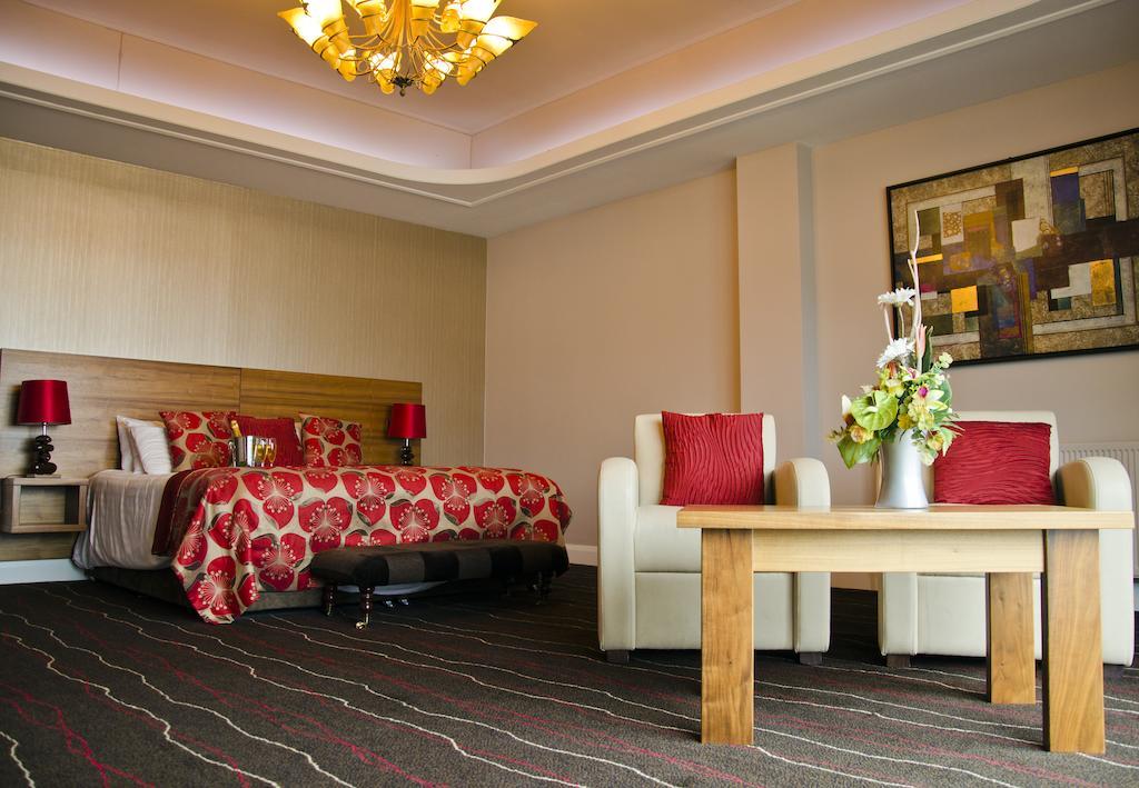 Hotel The Balmoral Newry Exterior foto